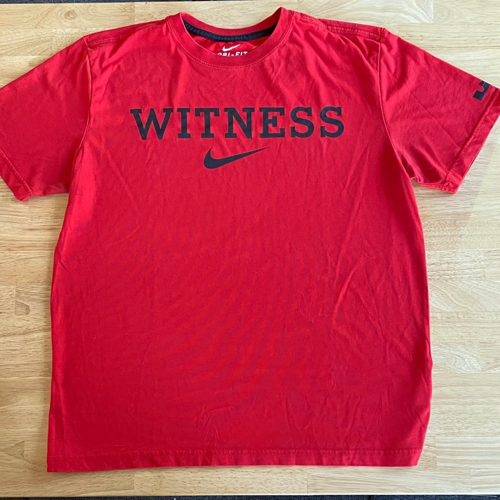 Nike Men's Red 'Witness' Tee